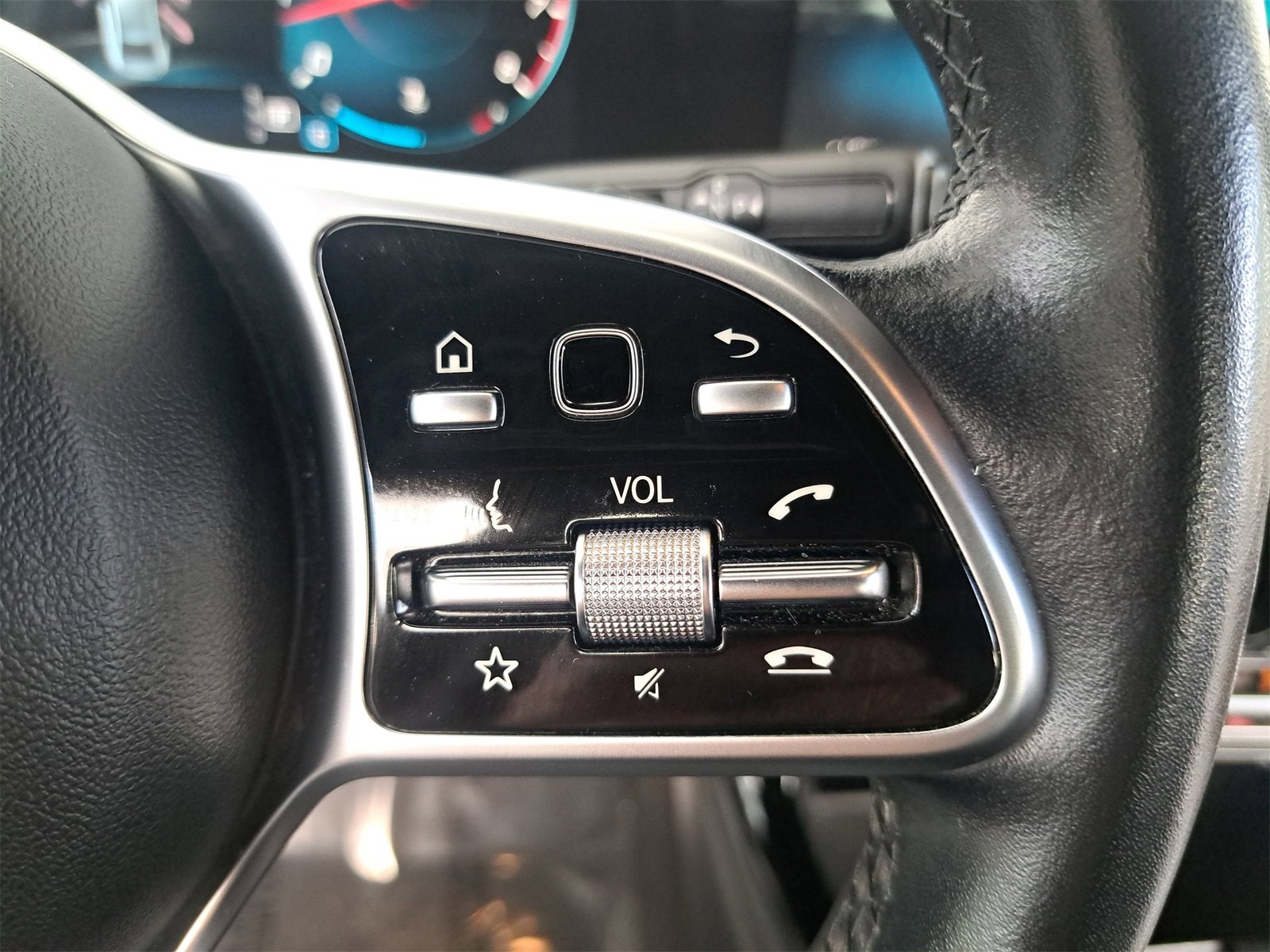 Used 2022 Mercedes-Benz A 220 A 220 image 18