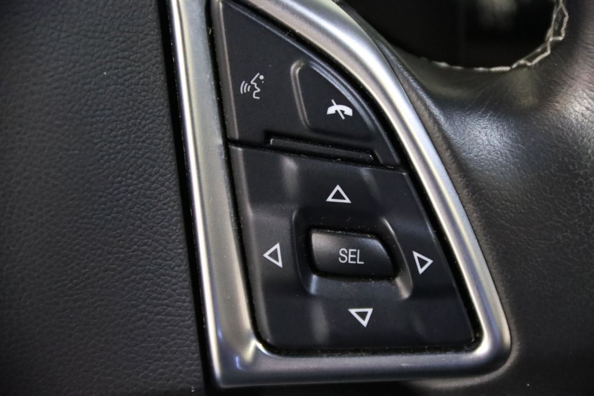 Used 2021 Chevrolet Camaro LT w/ RS Package RWD image 15