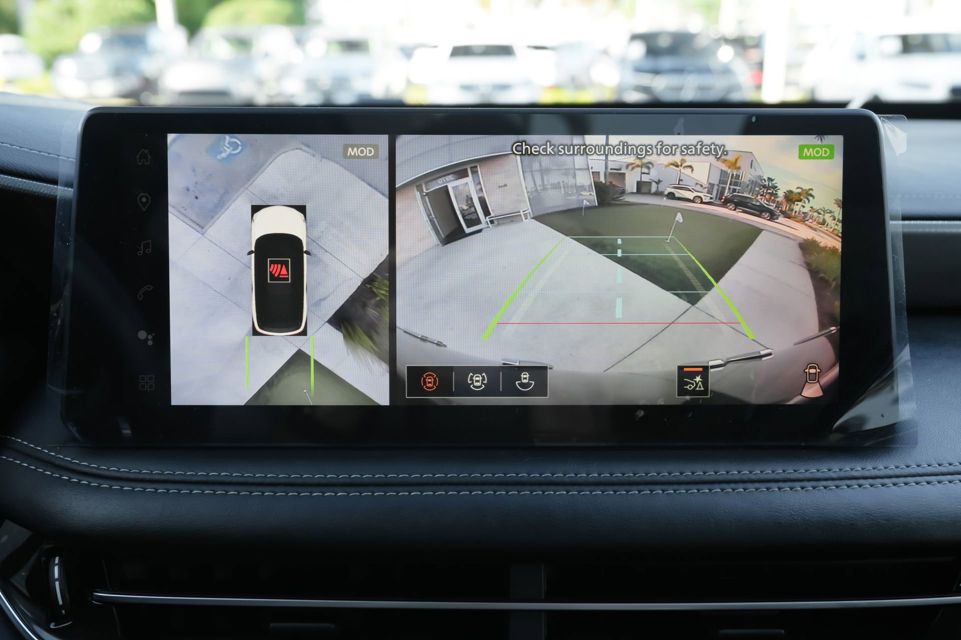 Certified 2026 INFINITI QX60 Luxe w/ Cargo Package image 15