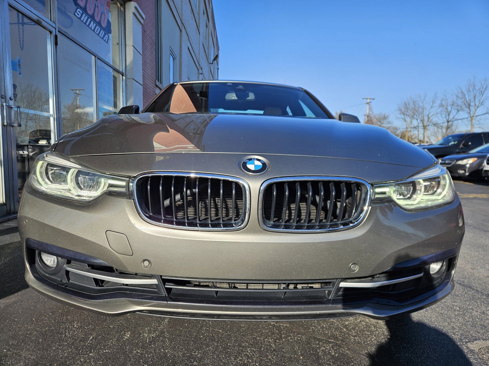 Used 2018 BMW 330i xDrive Sedan w/ Premium Package AWD/4WD image 28