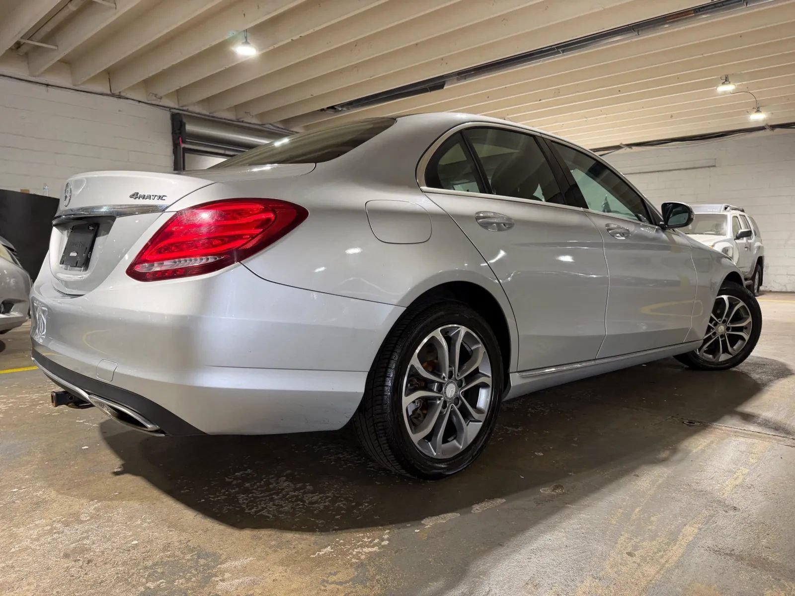 Used 2017 Mercedes-Benz C 300 4MATIC Sedan image 4