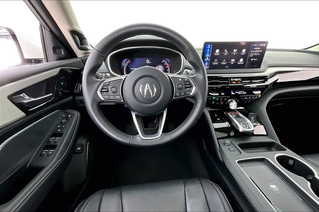 Certified 2026 Acura MDX w/ Technology Package FWD image 6