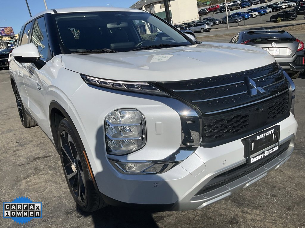 Used 2023 Mitsubishi Outlander SE image 72