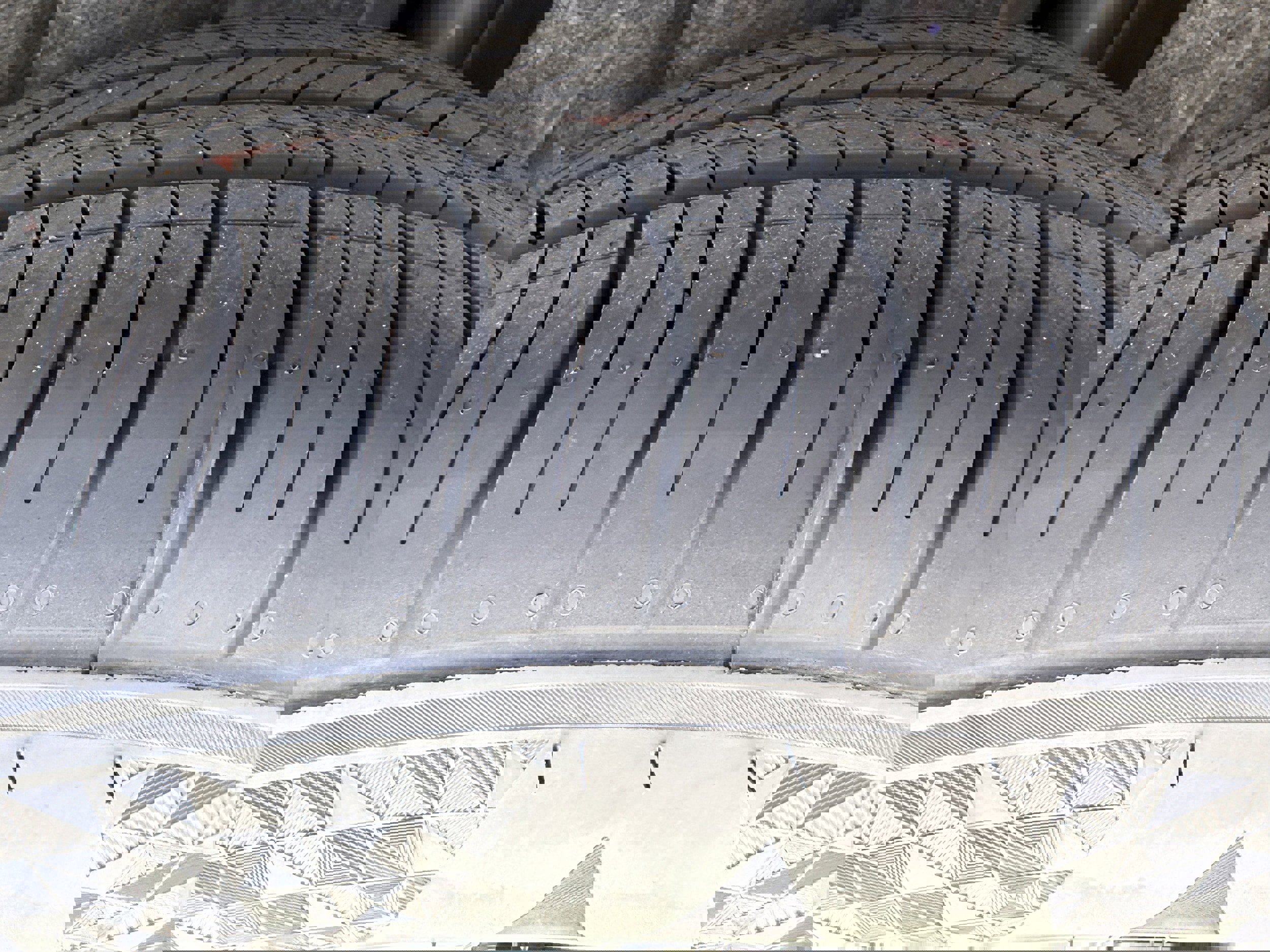 New 2026 Volkswagen Atlas SE image 33