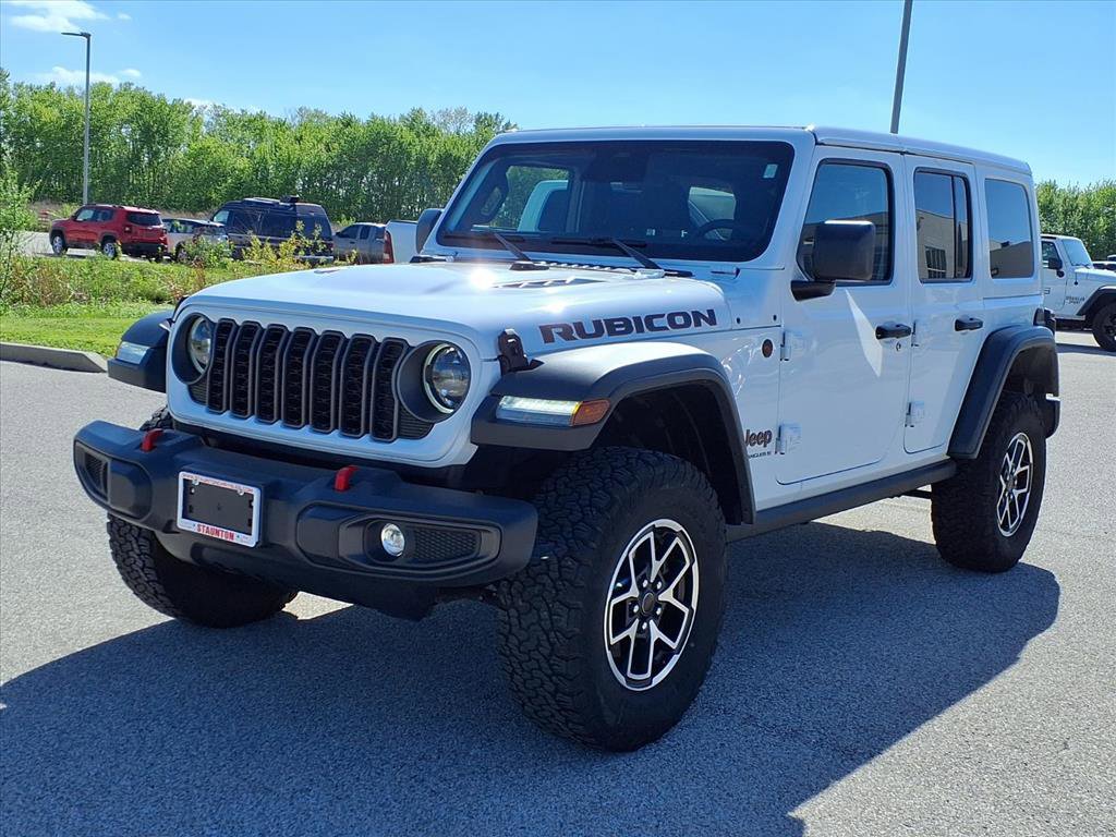 Used 2025 Jeep Wrangler Unlimited Rubicon AWD/4WD image 6