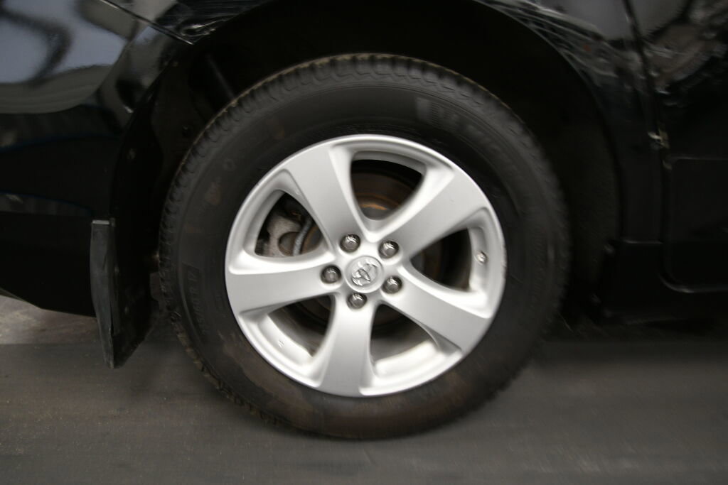 Used 2015 Toyota Sienna LE image 28