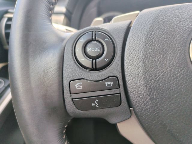 Used 2015 Lexus IS 250 RWD image 18