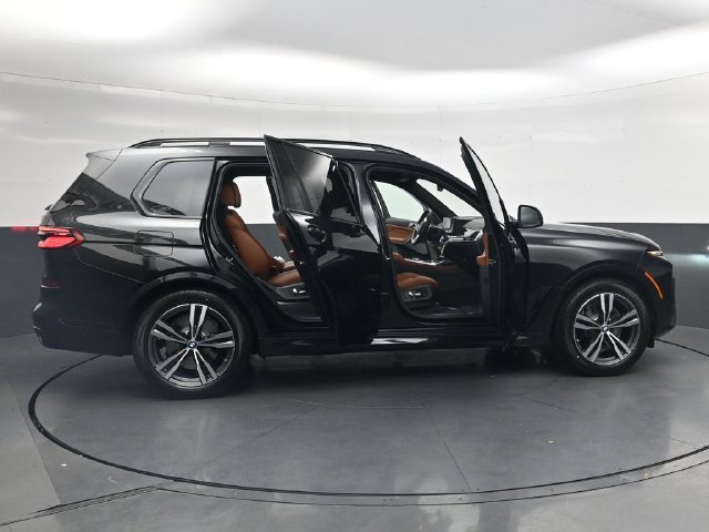 New 2027 BMW X7 xDrive40i w/ M Sport Package AWD/4WD image 39