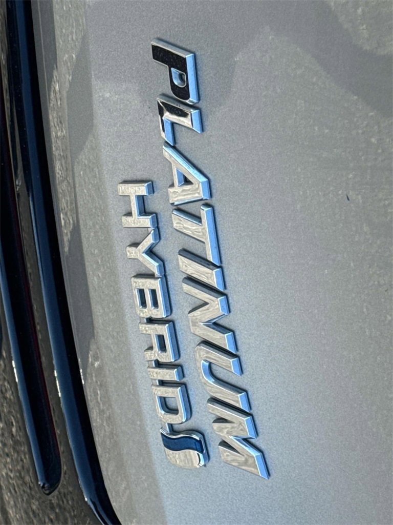 Certified 2023 Toyota Sienna Platinum image 7
