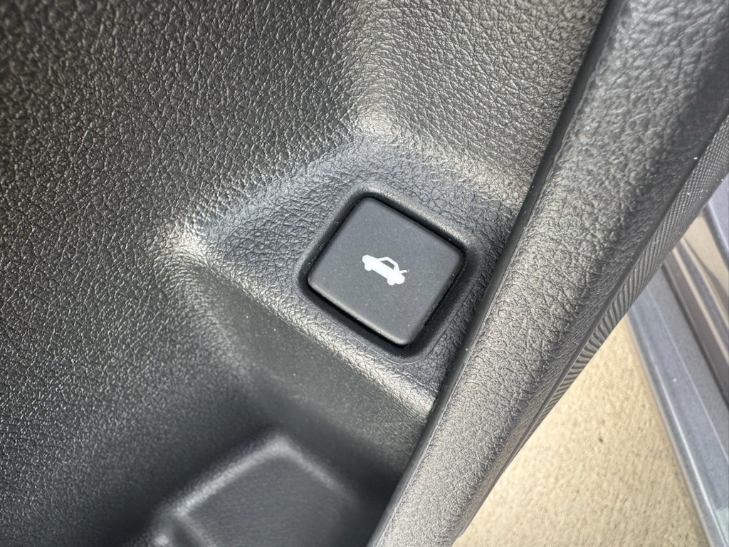 Certified 2019 Honda Insight EX image 12