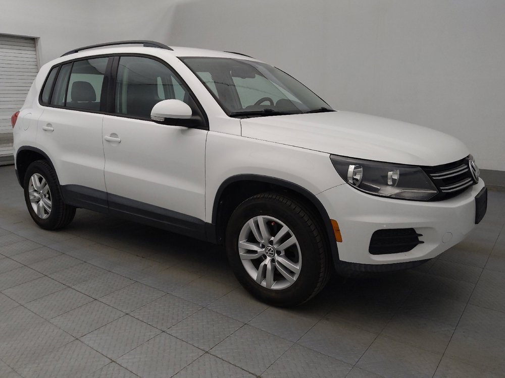 Used 2017 Volkswagen Tiguan S AWD/4WD image 11