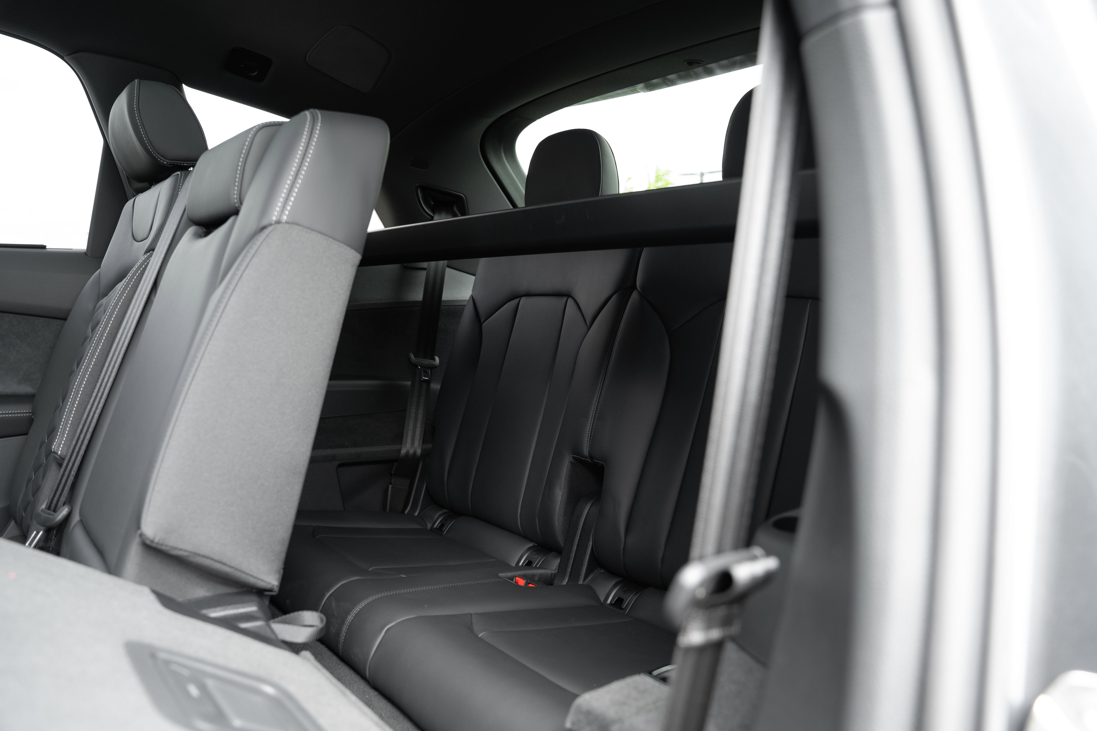New 2026 Audi SQ7 Premium Plus AWD/4WD image 24