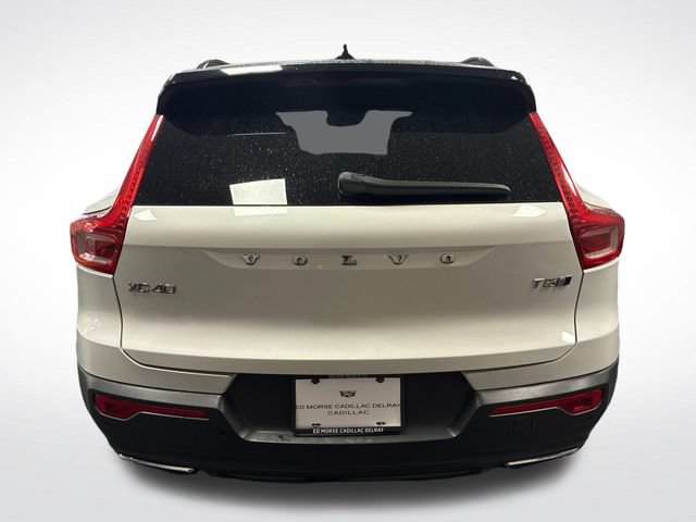 Used 2019 Volvo XC40 T5 R-Design AWD/4WD image 4