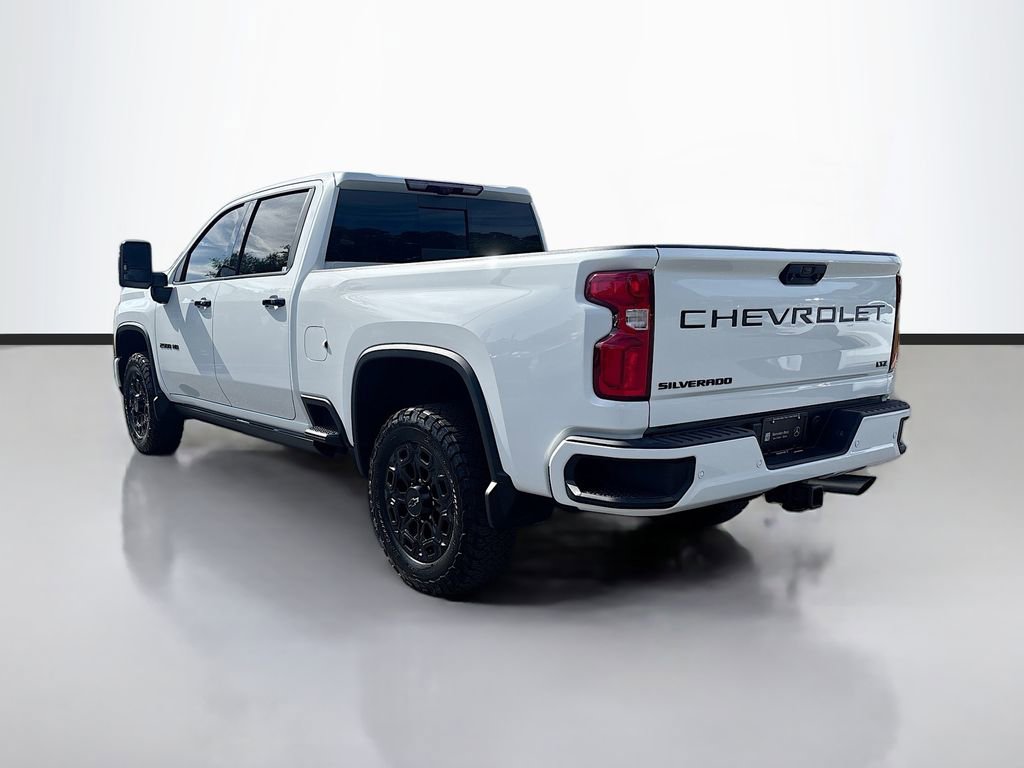 Used 2024 Chevrolet Silverado 2500 LTZ w/ LTZ Plus Package AWD/4WD image 5