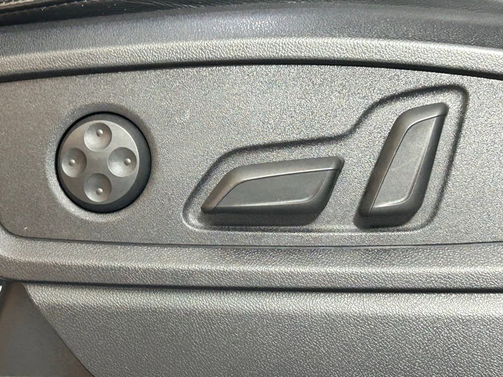 Used 2023 Audi Q5 2.0T Premium Plus w/ Premium Plus Package image 32