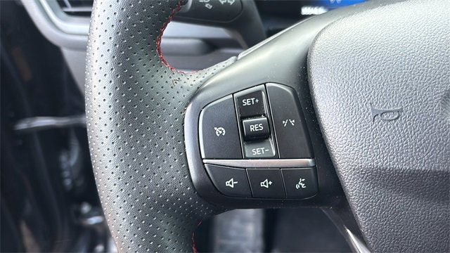 Used 2024 Ford Escape ST-Line image 14