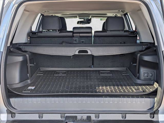 Used 2023 Toyota 4Runner SR5 Premium w/ Moonroof Package AWD/4WD image 6