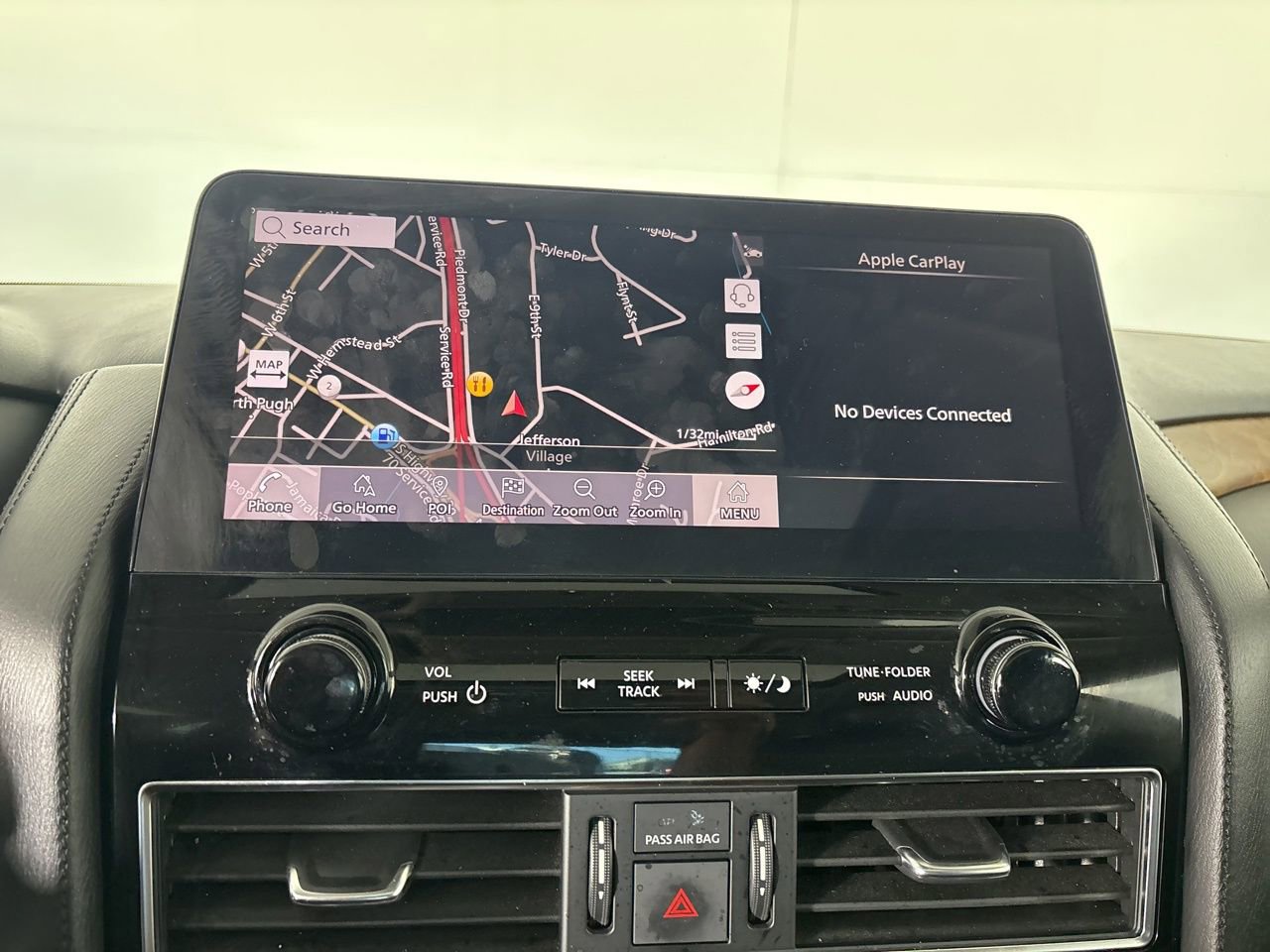 Used 2021 Nissan Armada SL w/ Captain's Chairs Package image 22