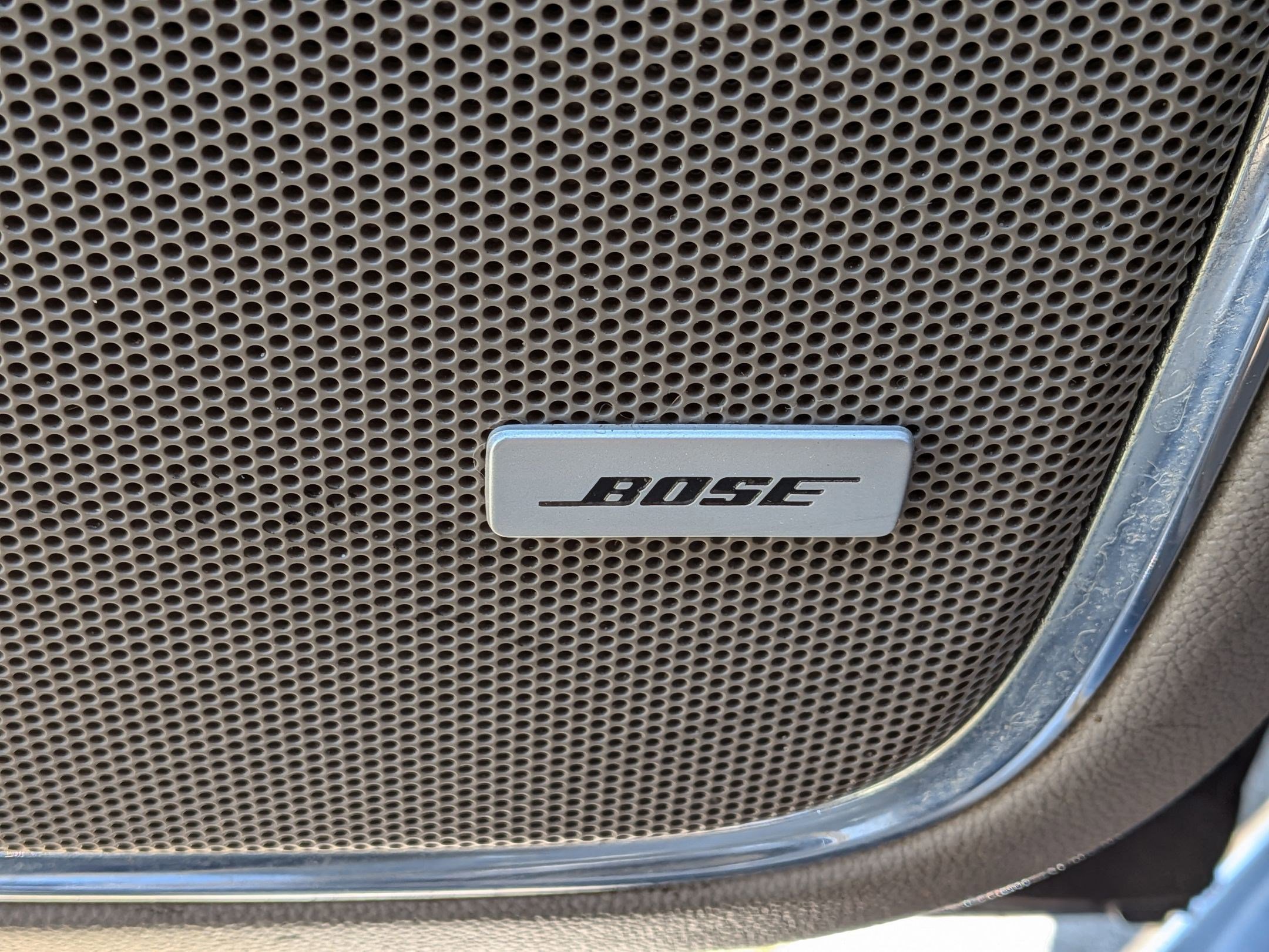 Used 2019 GMC Yukon SLT w/ Premium Edition image 14