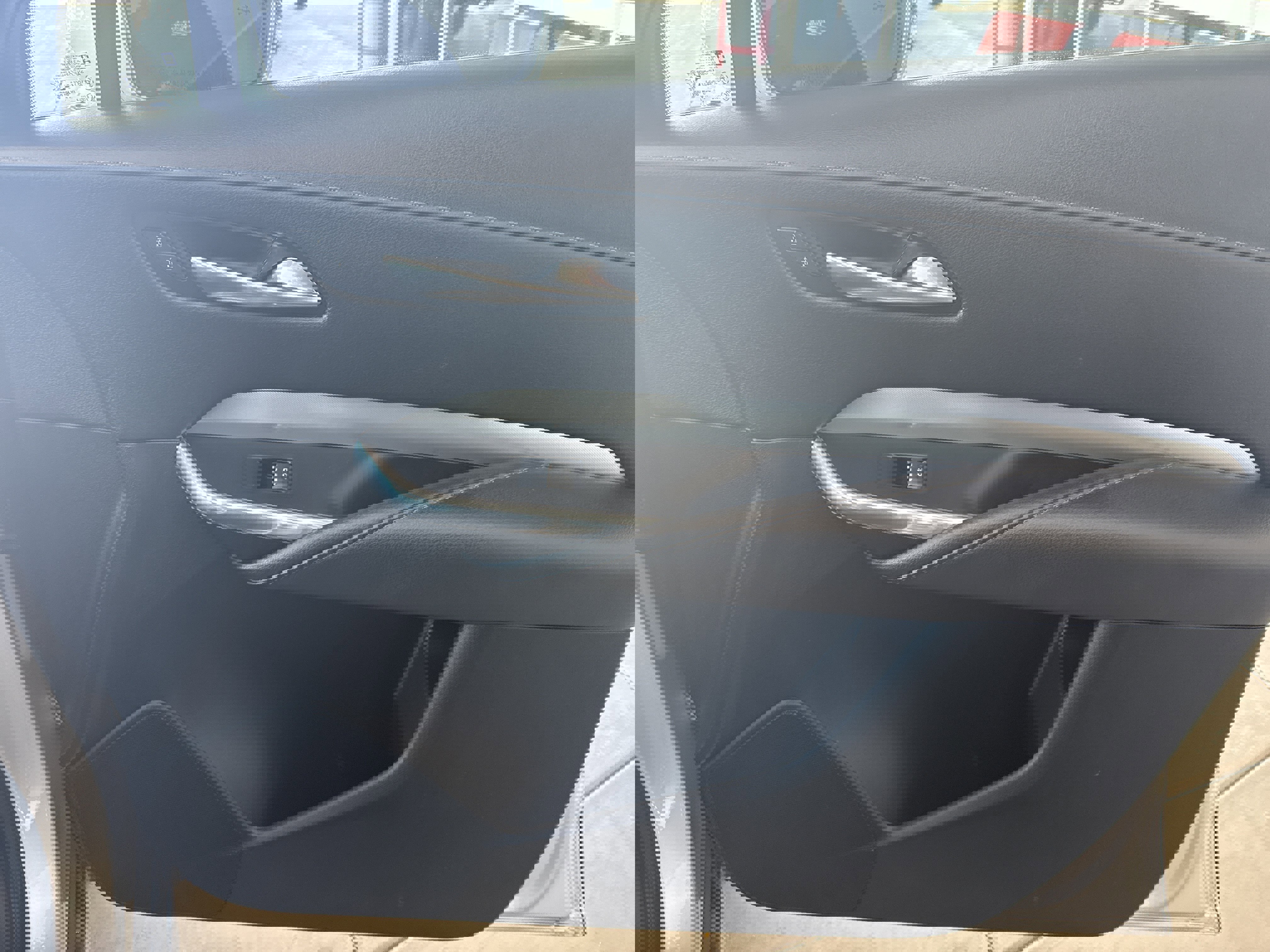 Used 2020 Cadillac XT4 Premium Luxury image 16