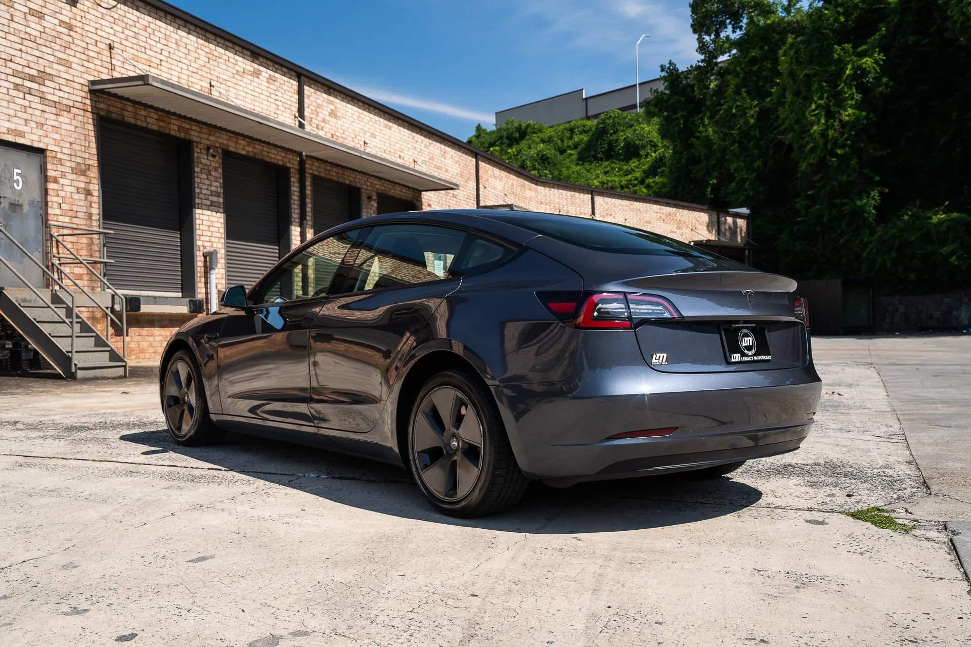 Used 2023 Tesla Model 3 Standard Range RWD image 5