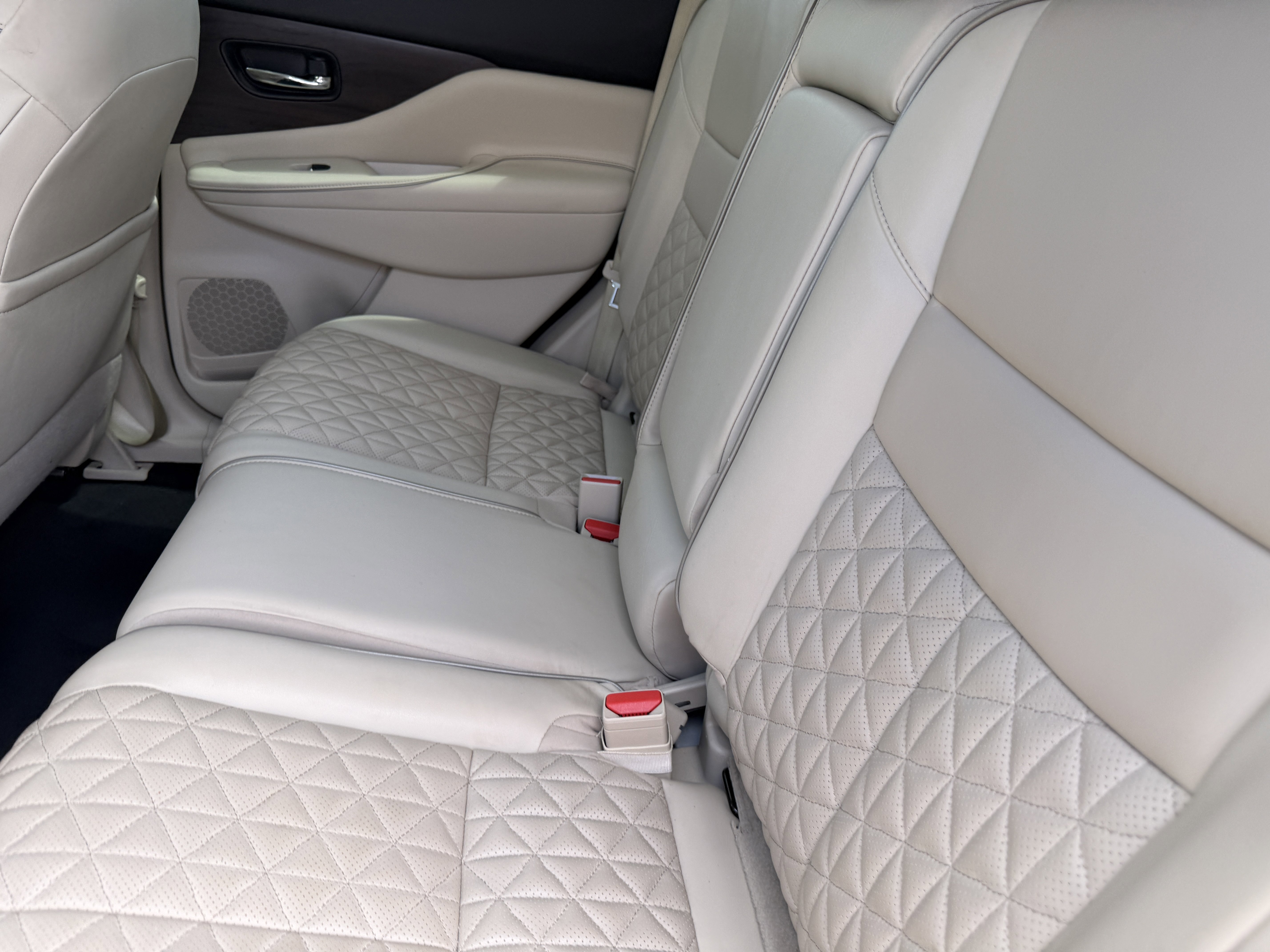 Used 2019 Nissan Murano Platinum image 17