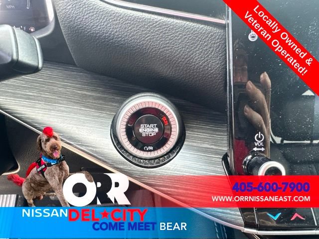 Used 2024 Jeep Wagoneer Series II w/ Flexible Seating Group AWD/4WD image 31