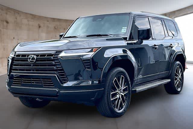 Used 2025 Lexus GX 550 w/ Accessory Package (2T) AWD/4WD image 3
