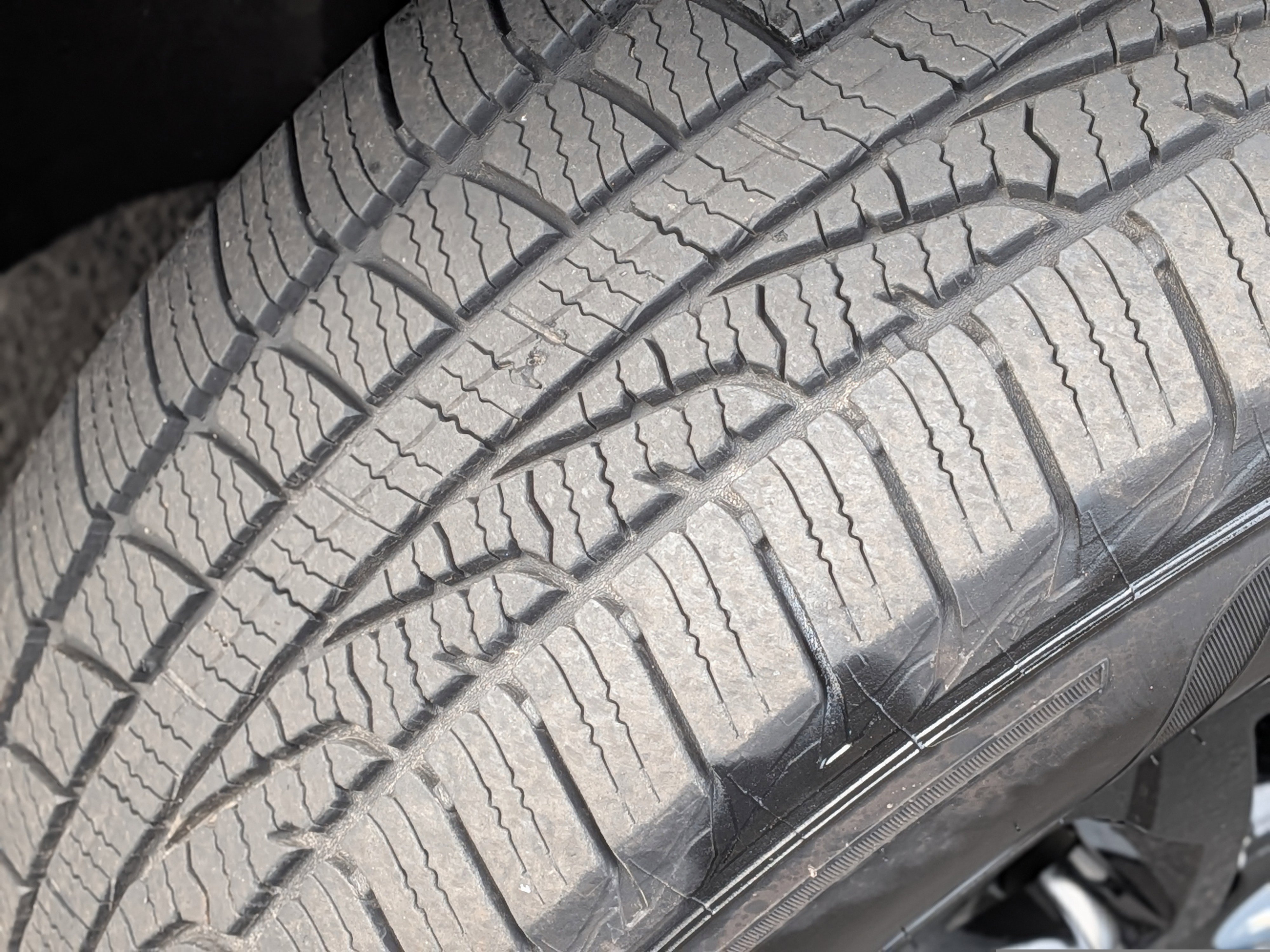 Used 2022 Chevrolet Traverse LS image 11