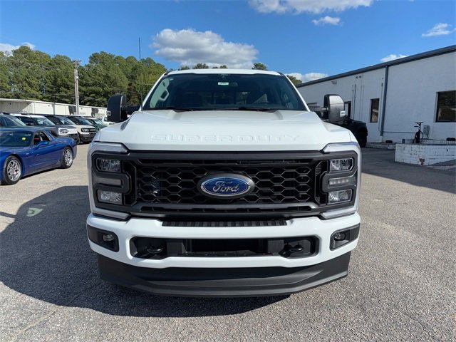 New 2026 Ford F250 XL image 2