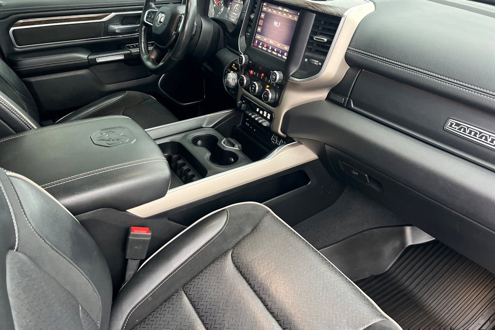 Used 2019 RAM 1500 Laramie image 16