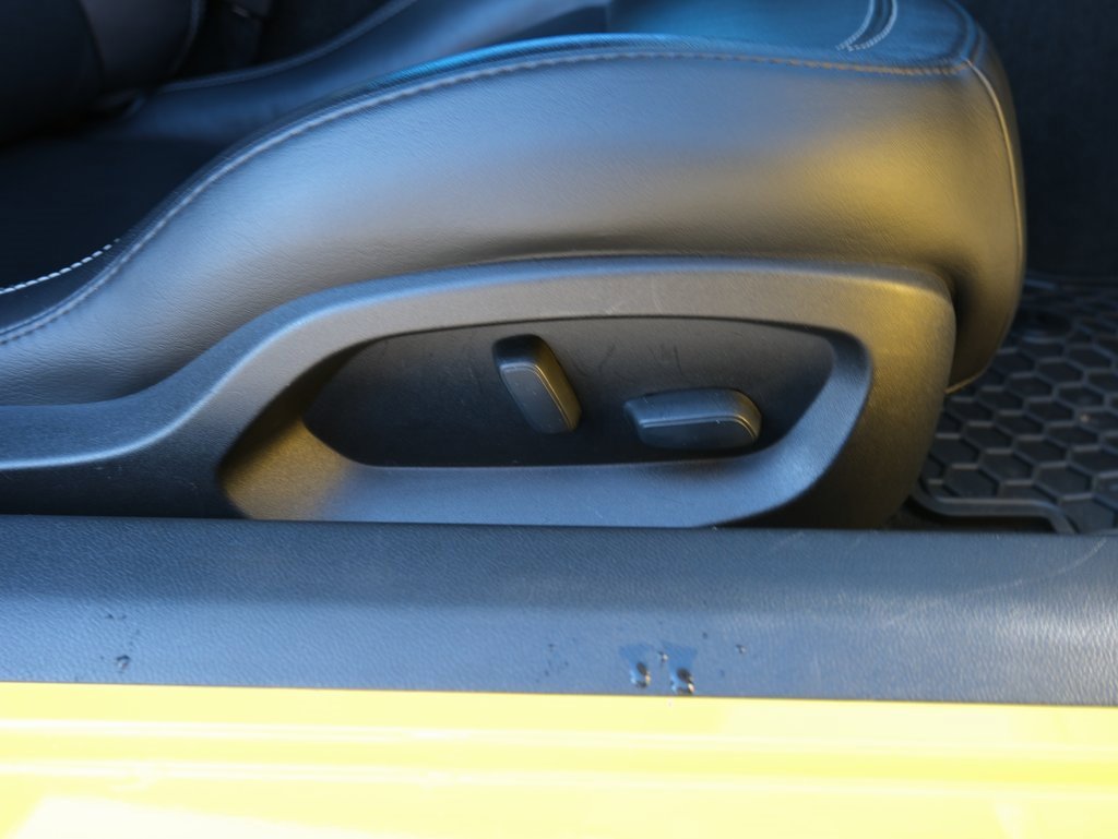 Used 2019 Chevrolet Corvette Grand Sport w/ Carbon Flash Badge Package image 31