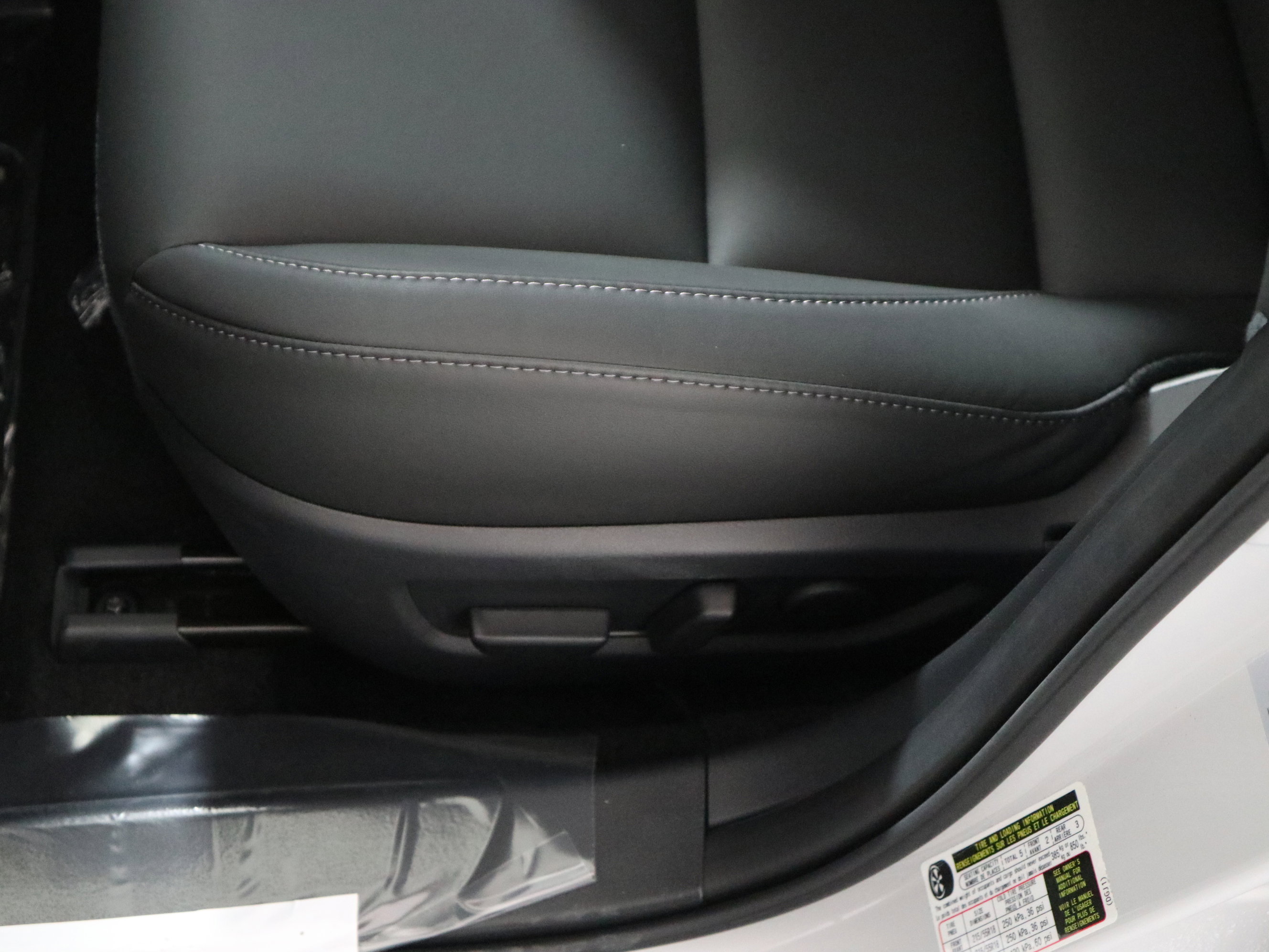 New 2026 MAZDA CX-30 AWD 2.5 S w/ Select Sport Pkg image 18