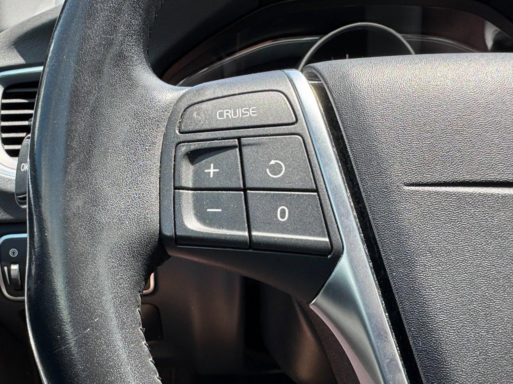 Used 2017 Volvo S60 T5 Inscription AWD/4WD image 18