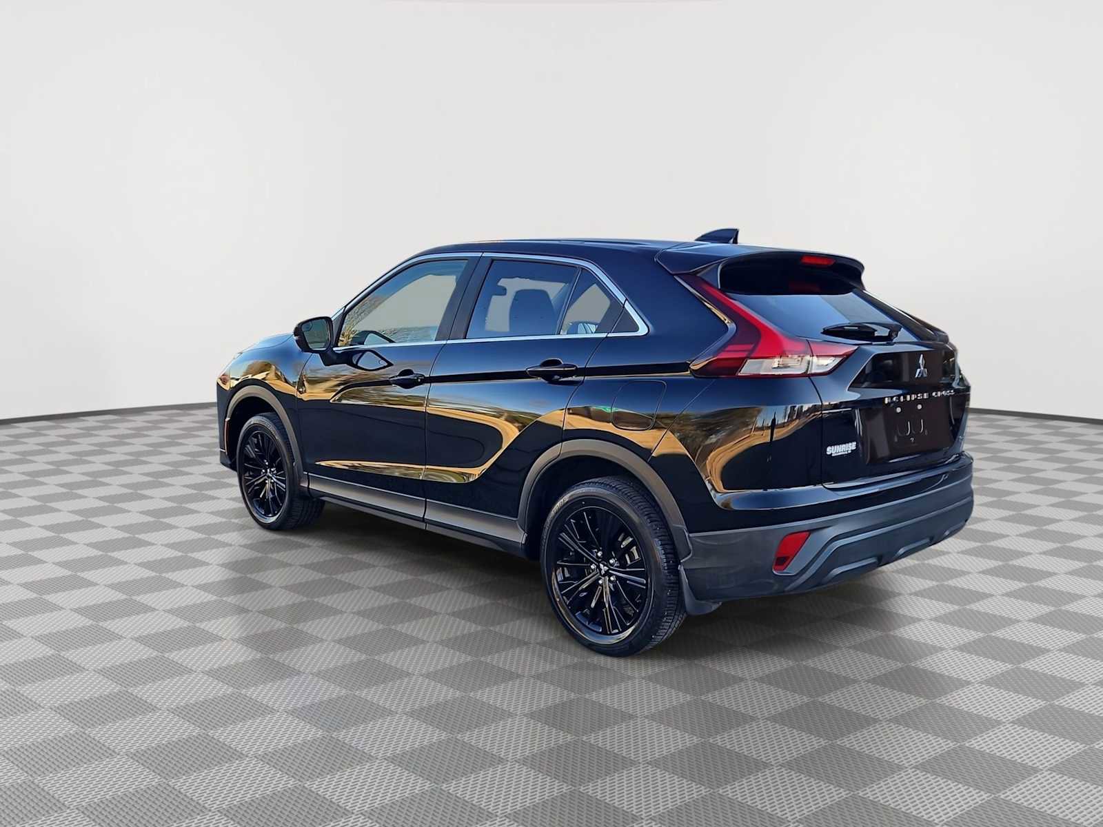 Used 2022 Mitsubishi Eclipse Cross LE image 6