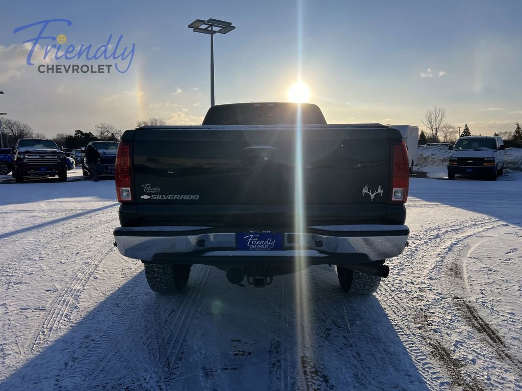 Used 2007 Chevrolet Silverado 3500 LT w/ Heavy-Duty Power Package AWD/4WD image 8