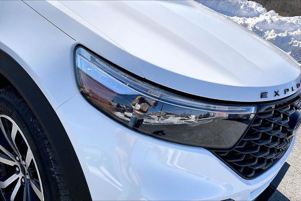 Used 2022 Ford Explorer ST-Line image 28