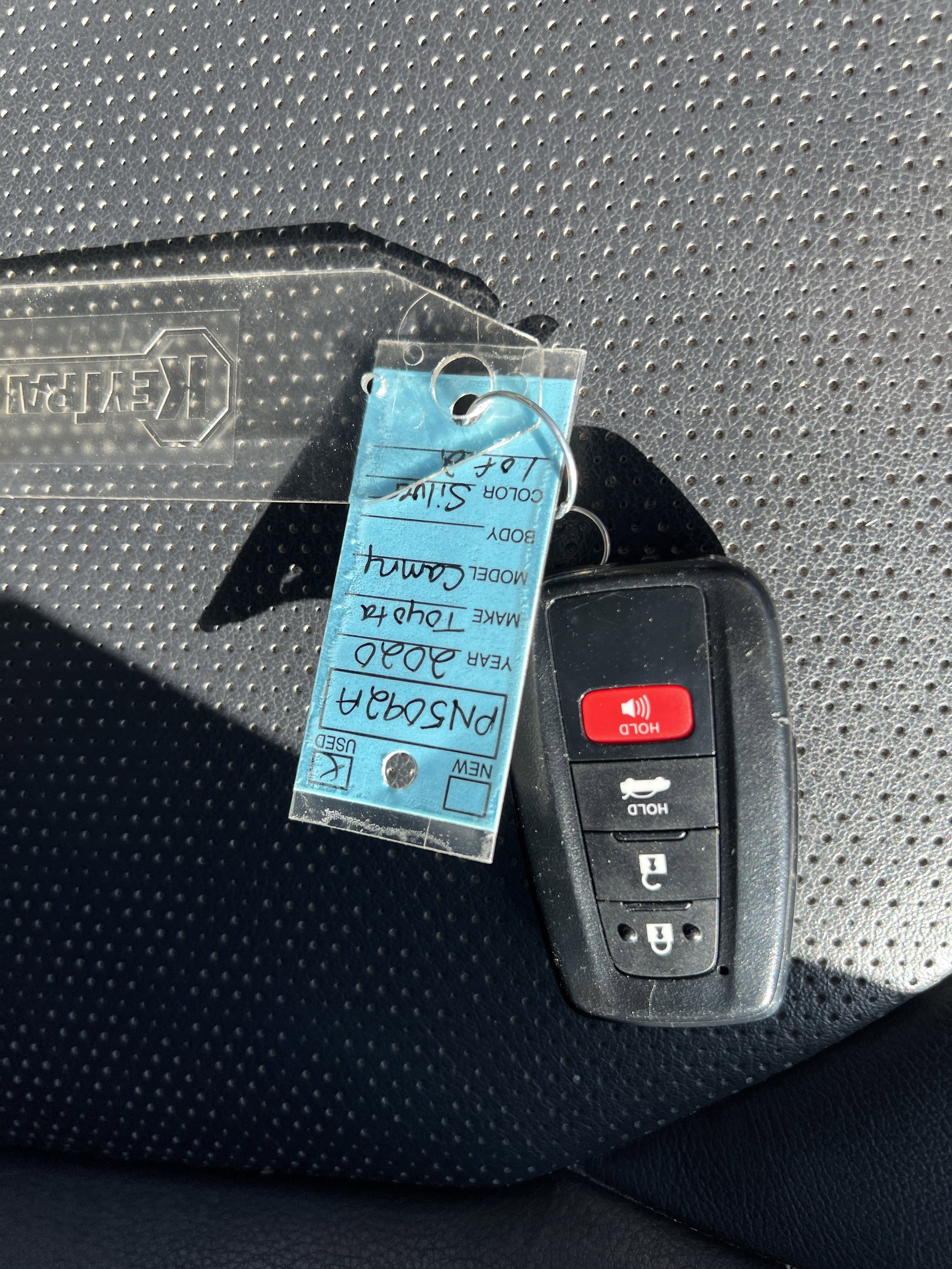 Used 2020 Toyota Camry XSE image 38