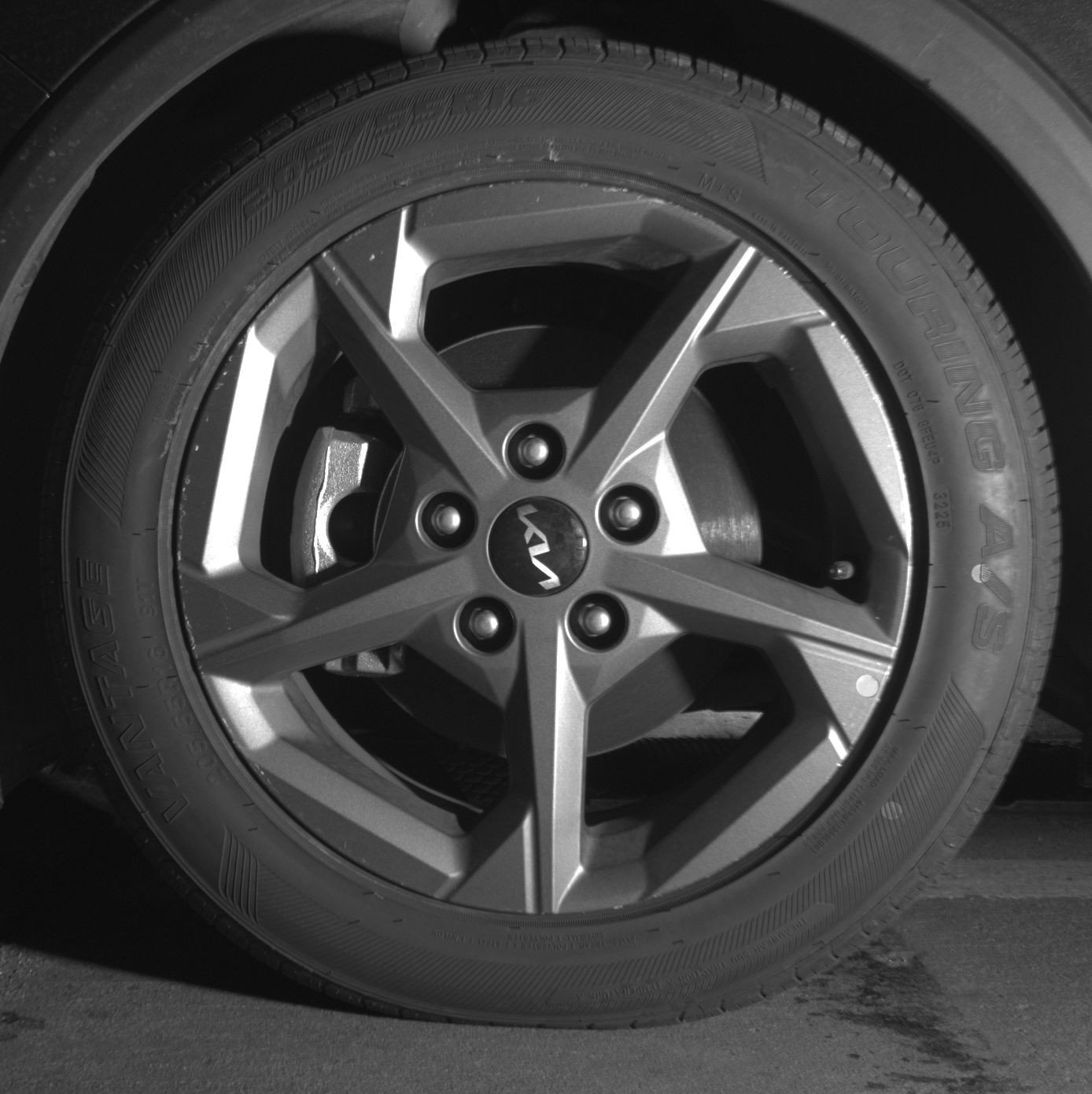 Used 2025 Kia K4 LXS image 12