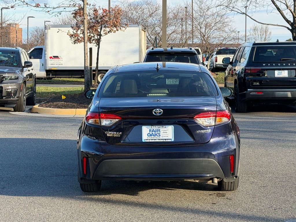 Used 2022 Toyota Corolla LE image 8