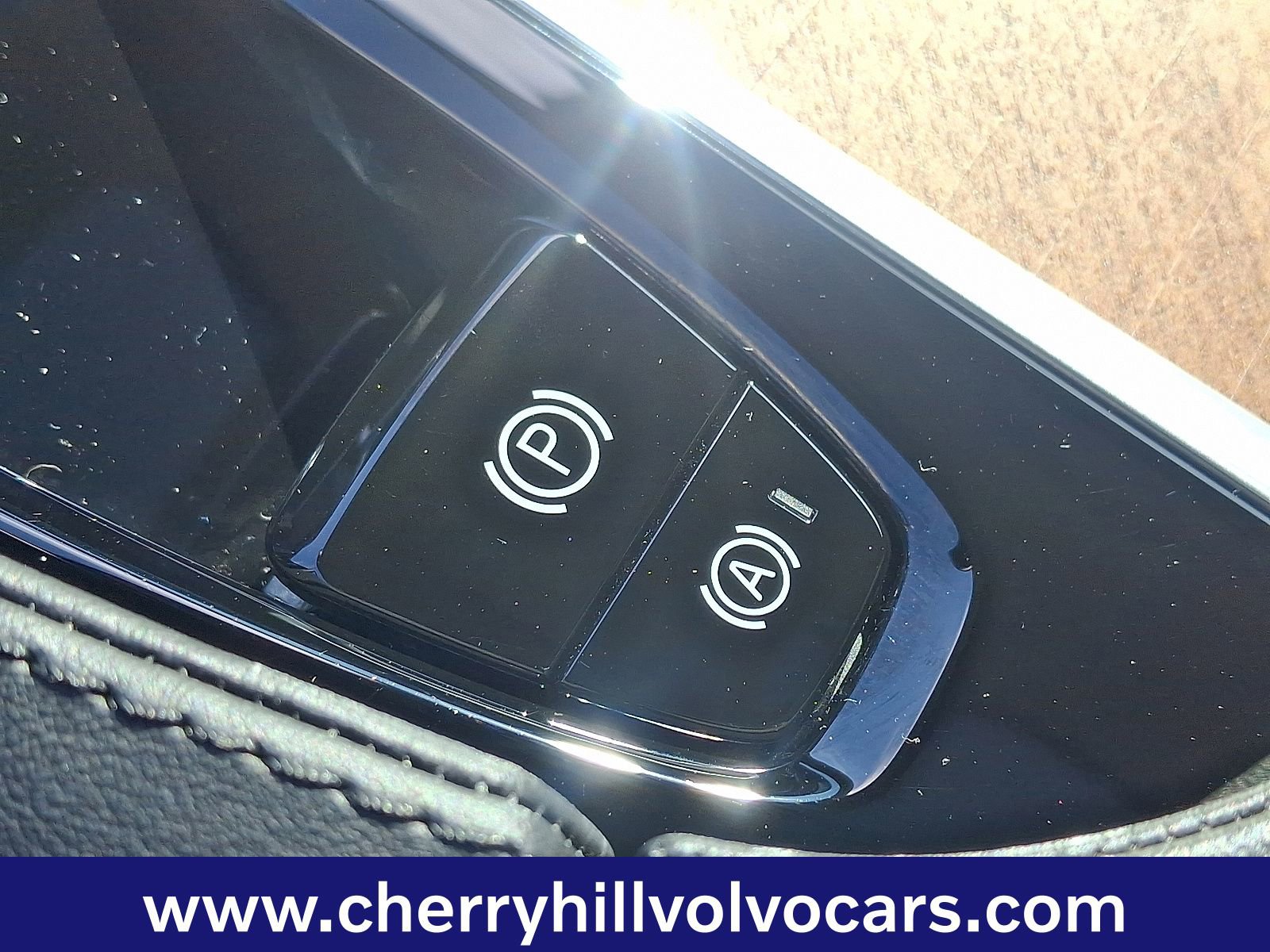 Certified 2024 Volvo XC90 B6 Plus w/ Protection Package Premier image 25