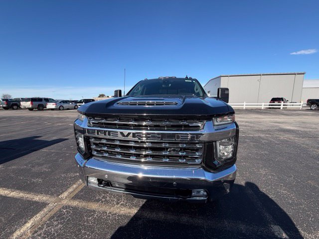 Used 2020 Chevrolet Silverado 2500 LTZ w/ LTZ Premium Package AWD/4WD image 2