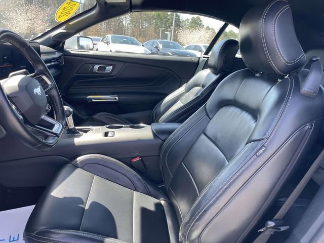Used 2024 Ford Mustang Premium image 2
