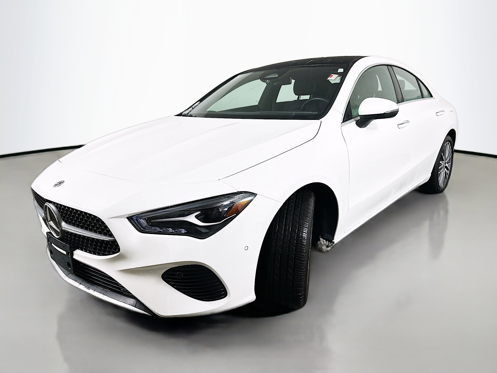 Used 2025 Mercedes-Benz CLA 250 4MATIC image 3