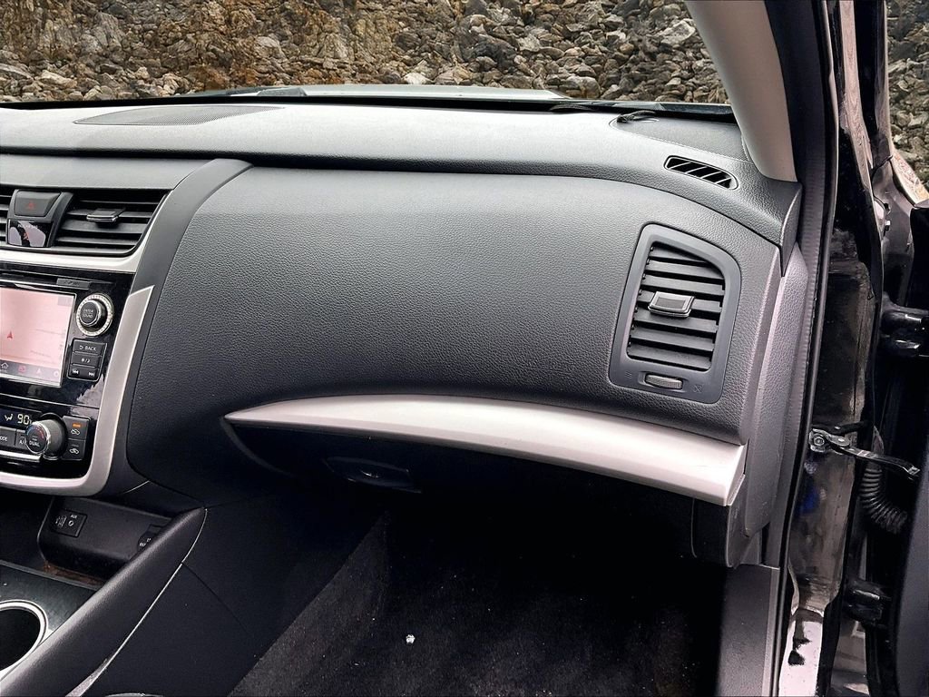 Used 2018 Nissan Altima 2.5 SV w/ 2.5 SV Technology Package image 12