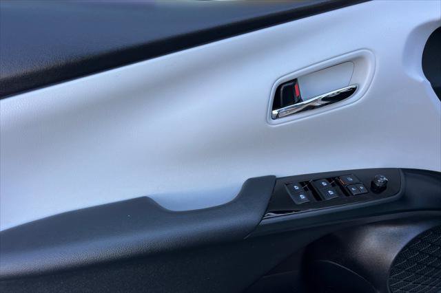 Certified 2018 Toyota Prius Prime Advanced FWD image 12