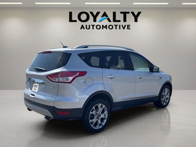 Used 2016 Ford Escape Titanium AWD/4WD image 4
