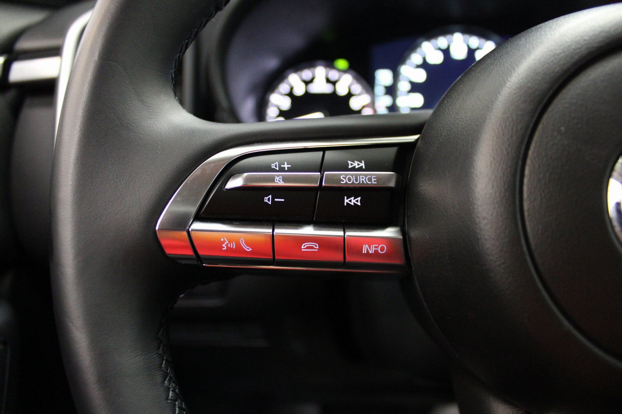 Used 2025 MAZDA CX-50 AWD 2.5 S w/ Preferred Package image 33