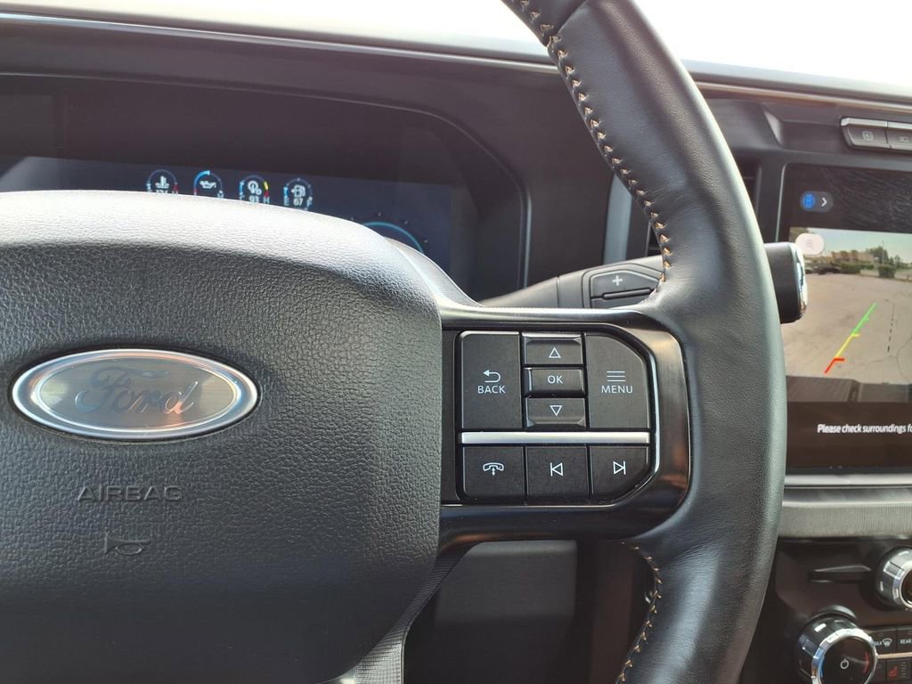 Used 2024 Ford F250 Platinum image 38