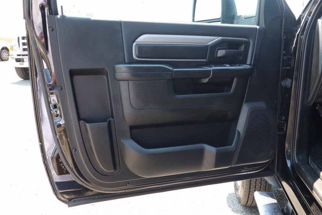 Used 2023 RAM 5500 Tradesman image 20